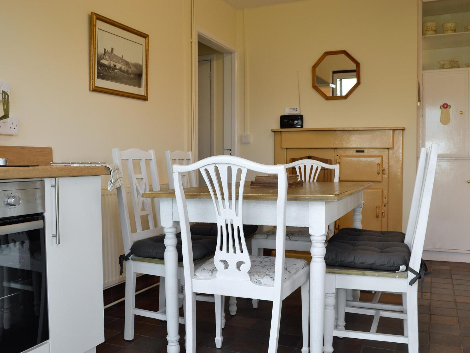 Merryview Bungalow Orcop Dış mekan fotoğraf